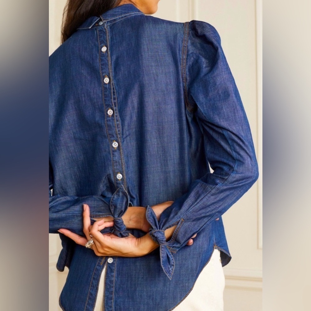 Veronica Beard Isabel top in cornflower. Size 8 EUC
